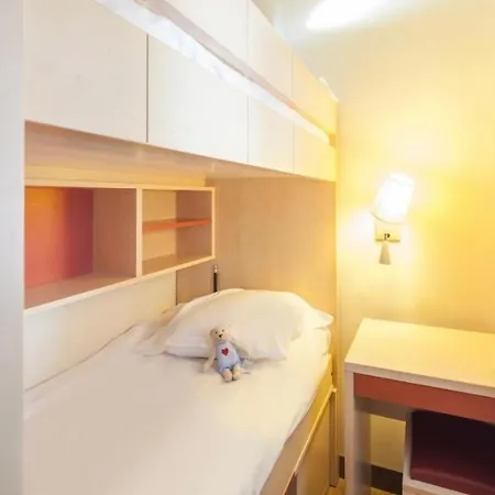 Daire Cap Esterel Village , Agay 4prs Climatise-wifi-parking Inclus Saint-Raphaël