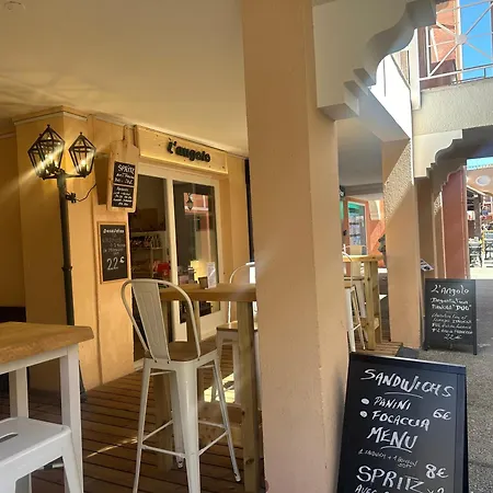 아파트 Cap Esterel Village , Agay 4prs Climatise-wifi-parking Inclus Saint-Raphaël