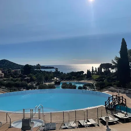 Cap Esterel Village , Agay 4prs Climatisé-wifi-parking Inclus Appartamento *