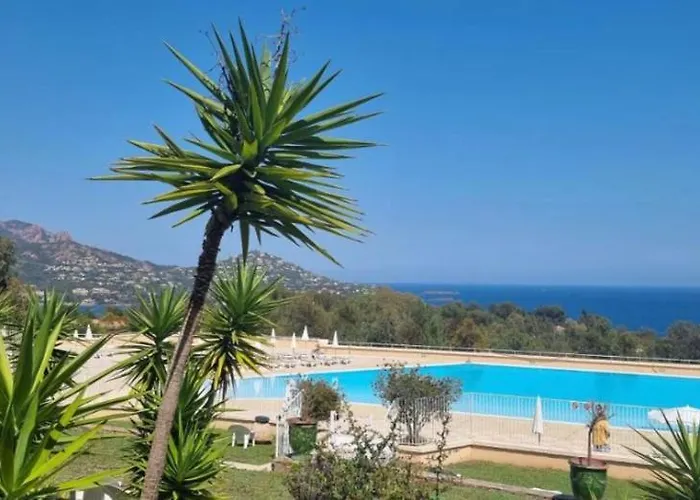 Apartament Cap Esterel Village , Agay 4prs Climatise-wifi-parking Inclus